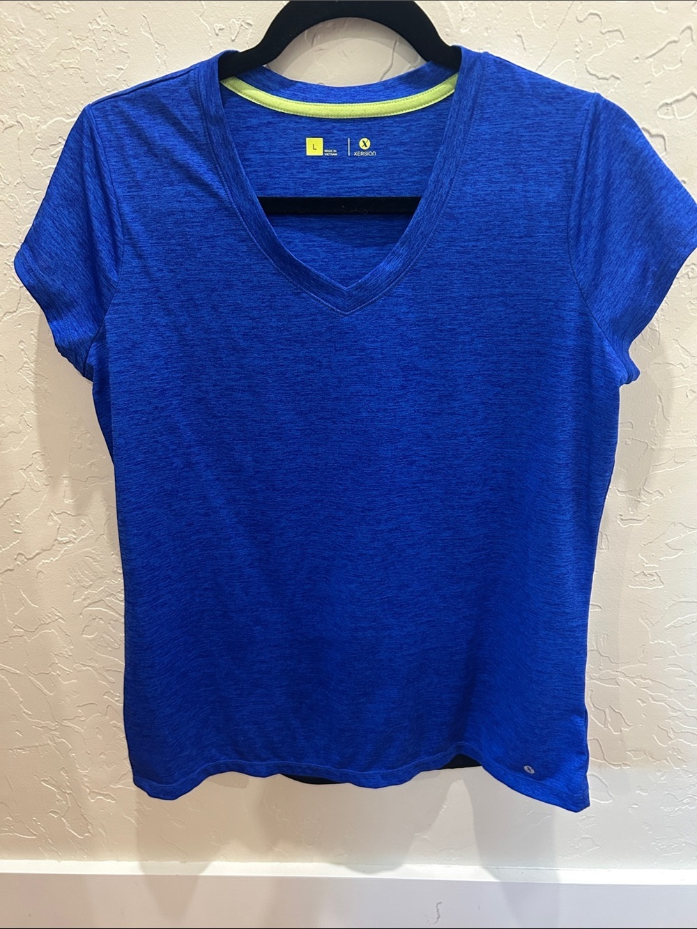 Xersion Royal Blue V-Neck Short Sleeve Active Tee